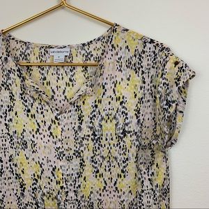 ✨5 FOR $25✨   Liz Claiborne Yellow Graphic Short Sleeve Blouse